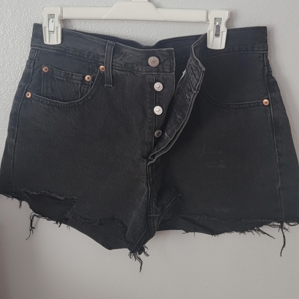 Levis Black Daisy Dukes